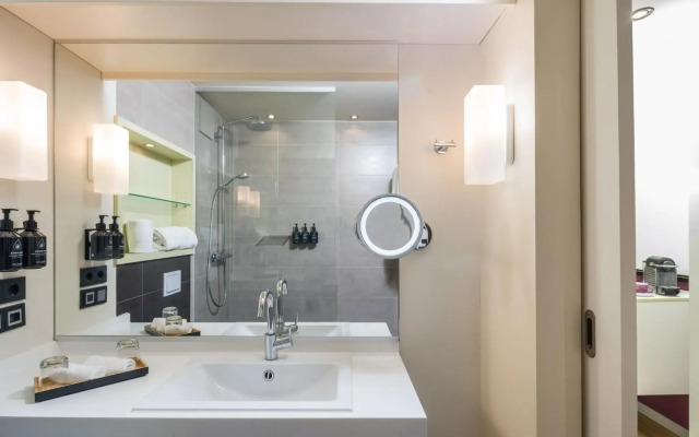 Hotel Indigo Düsseldorf - Victoriaplatz by IHG