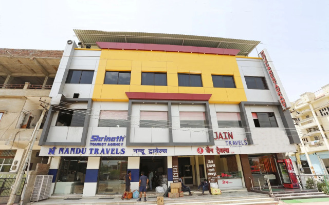 OYO Rooms 091 Hadi Rani Circle