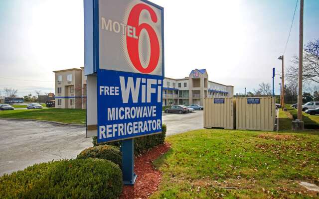 Motel 6 Columbus, OH - West