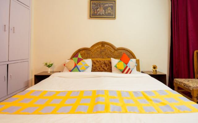 OYO 13726 Home Cozy 3BHK Hathi Paon Road