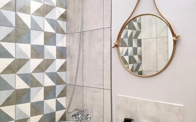 Апартаменты на улице Хрустальногорская 88