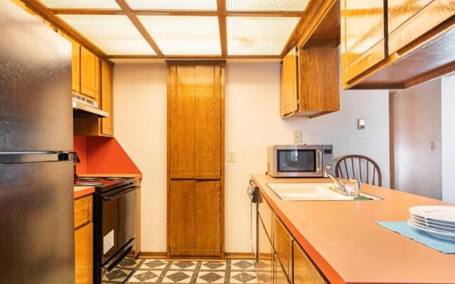 Golden Sunflower's Apartment Lawton Ok