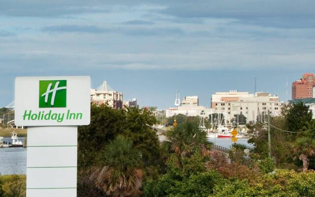 Holiday Inn Charleston Riverview, an IHG Hotel