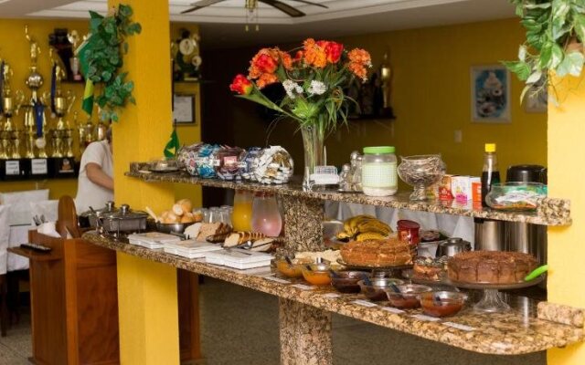 Hotel Cheri Ami