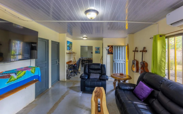 Chill Surf Getaway 1 Min Walk to the Beach