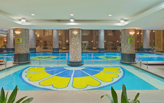 Regal Palace Hotel