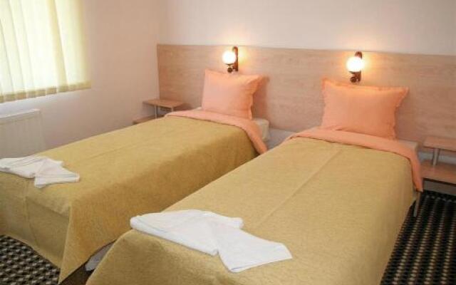 Family Hotel Elena