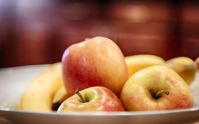 Best Western Granbury Inn & Suites