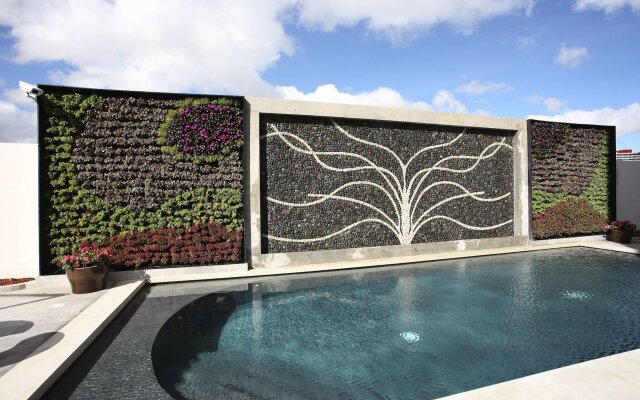 HS HOTSSON Hotel Querétaro