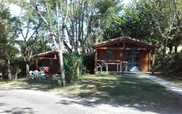 Camping Le Faillal - Cabanes et chalets