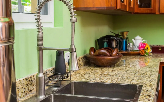 Itti Barry Villa - Your Authentic Stay