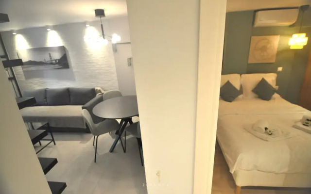 Zennova 70 Mondè Thessaloniki Apt