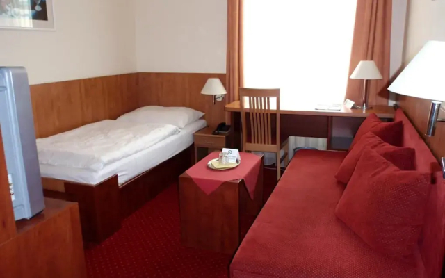 Best Western Grand
