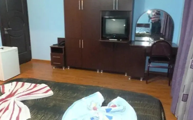 Guest House Lux