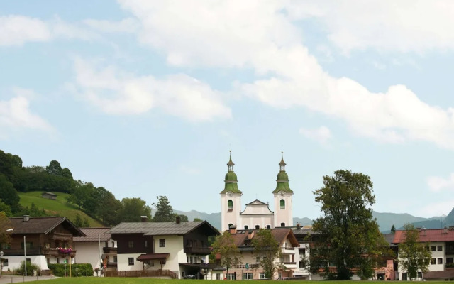 Chalet in ski Resort in Woergl in Tyrol