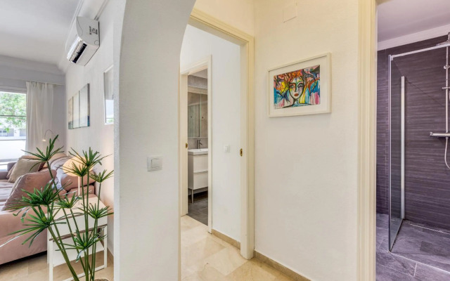 Marvellous Apartment with Great Terrace (PA 1-6)