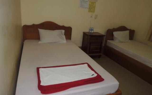 Roeung Loeung Mittapheap Restaurant & Hotel