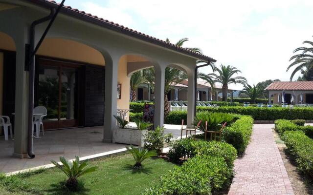 Lido Azzurro Residence