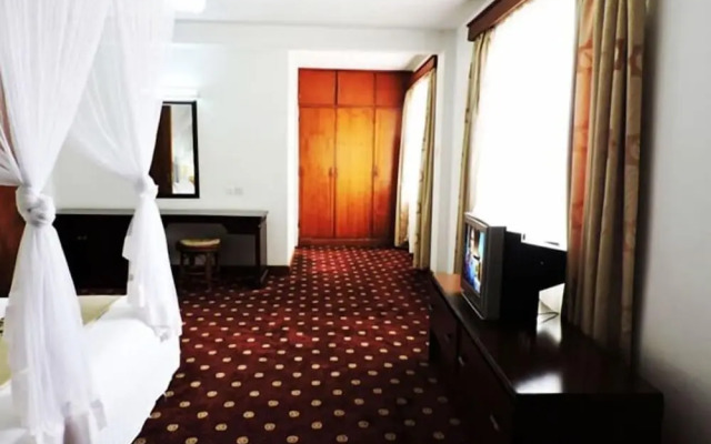 Mosa Court Suites