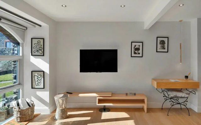 Apartment in Soar Near South West Coastal Path