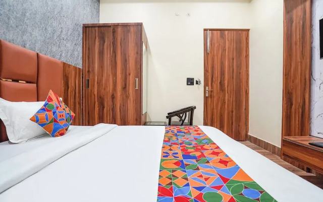 Fabhotel The Vrindavan Inn