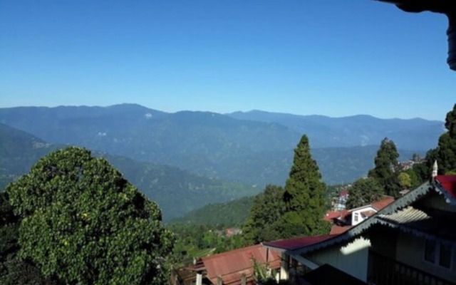Goroomgo Smriya Homestay Darjeeling