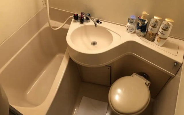 Nagayama Apartment Twin