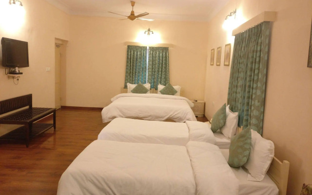 Suryaa Villa - A City Centre Hotel