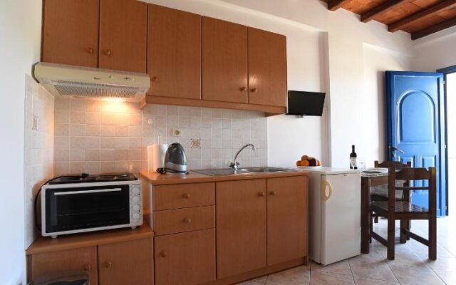 Nostos Resort
