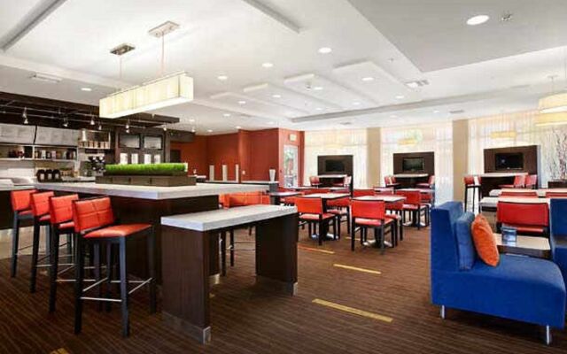 Courtyard by Marriott Ventura Simi Valley