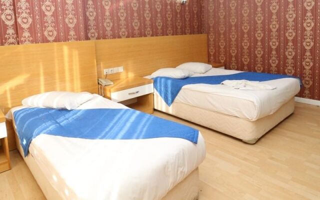 Pera City Hotel