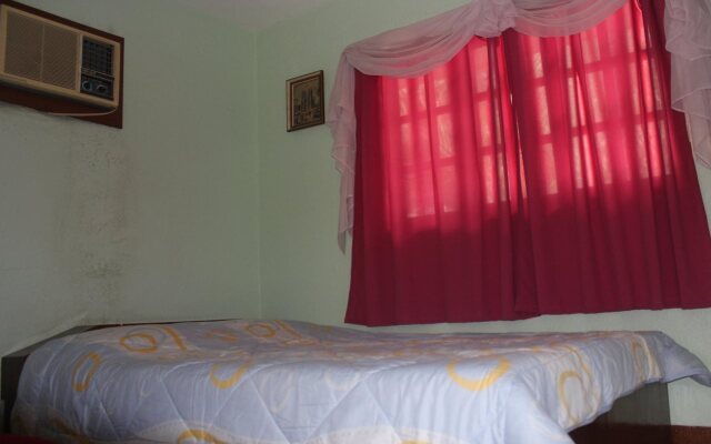 Talisay Green Lake Resort