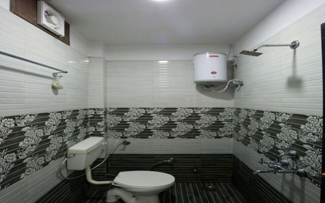 OYO 8883 Hotel Comfort Zone
