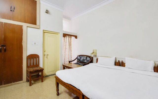 Spot On 47388 Dutta Guest House