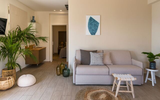 Prima Vista Beachfront Boutique Hotel