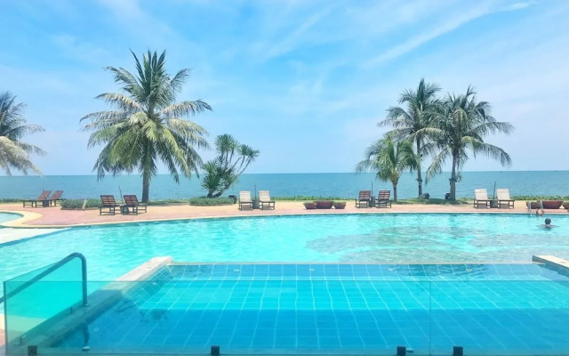 A2E - Ibiza Khao Tao Hua Hin