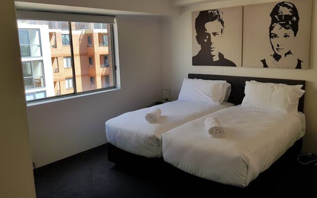 Liv Apartments Darling Harbour