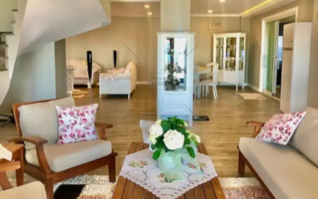 Bodrum - 5 Bedrooms Villa With Heated Pool