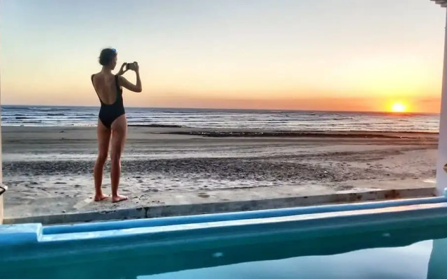 Ocean Front Private Casita w Pool AC Sleeps 4