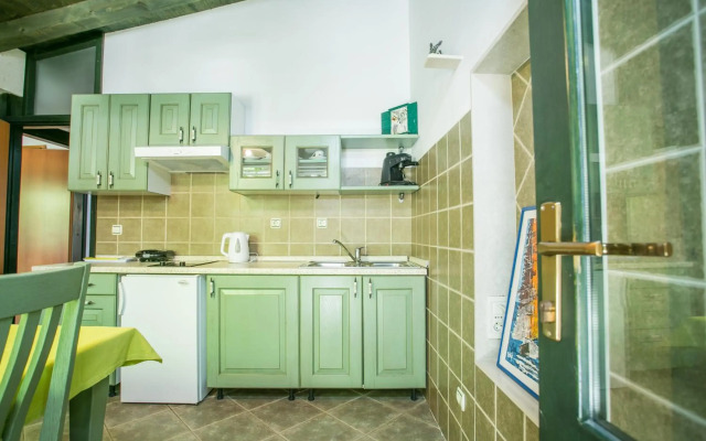 Garden Apartment Hotel