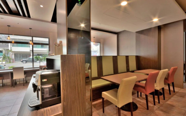 HE&LE Design Hotel