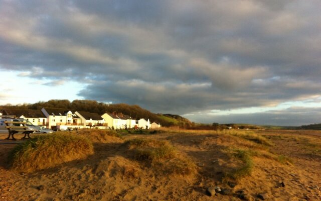 Hill House Retreats