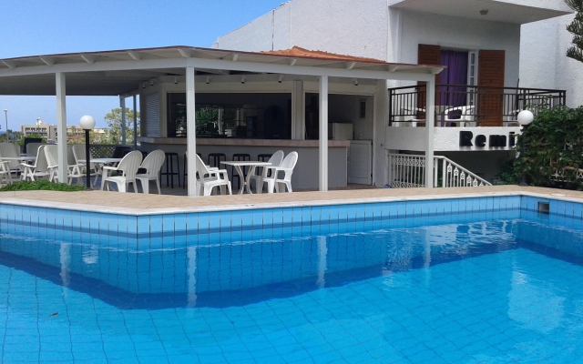 Remi Studios & Apartments