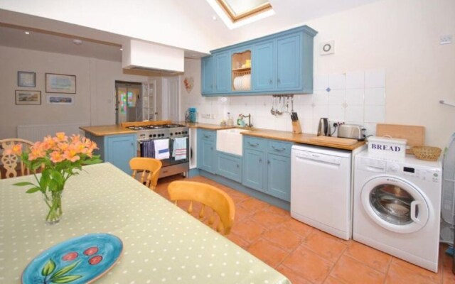 12 Alexandra Road, Chichester