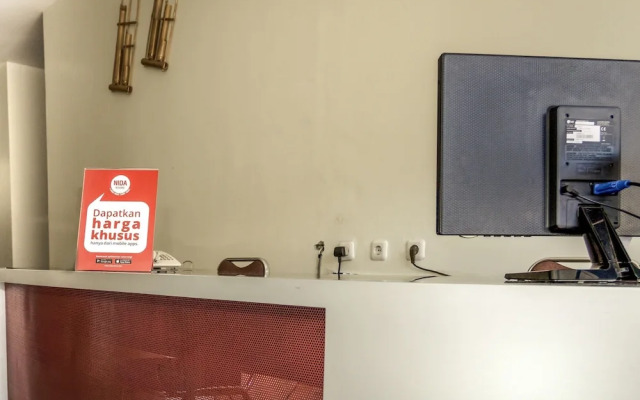 NIDA Rooms Surya Samantri Coblong