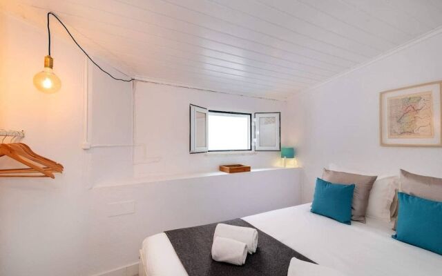 Urban &Trendy Duplex close to Lx Factory