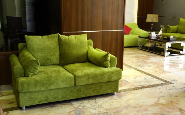 Laguna Hotel Suites