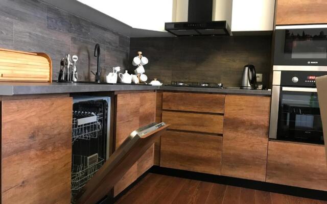 Freedom Square Apartment