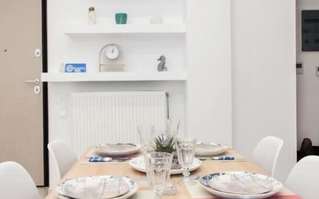 Gorgeous Apartment in Athens GTD8280-02