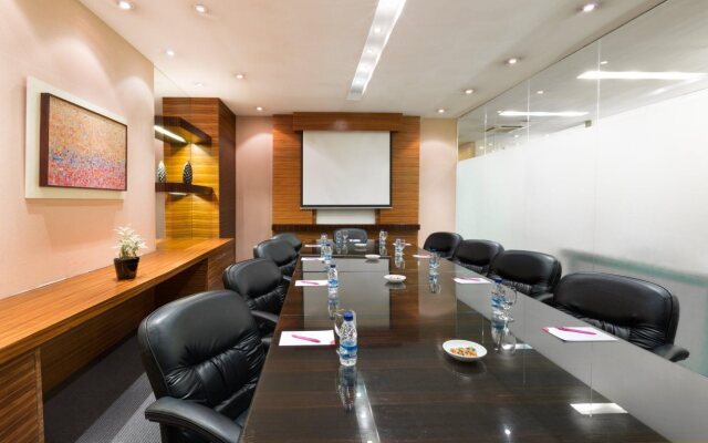 Holiday Inn & Suites Manila Galleria by IHG